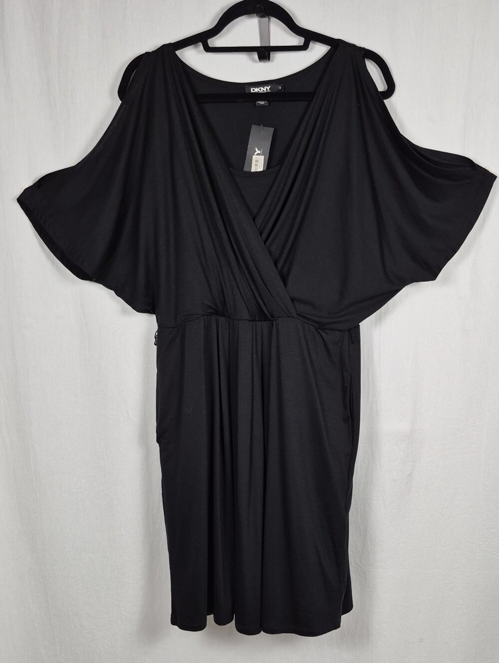 DKNY Elegant Black Wrap Dress 🖤 Size M | NWT | Chic & Flattering